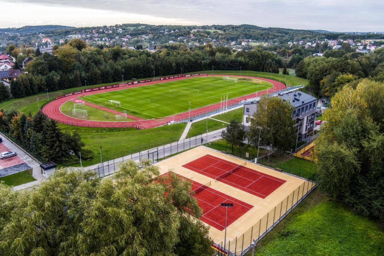 Pawilon Sportowo Turystyczny Kalwarianka Hostel Kalwaria Zebrzydowska Exterior foto