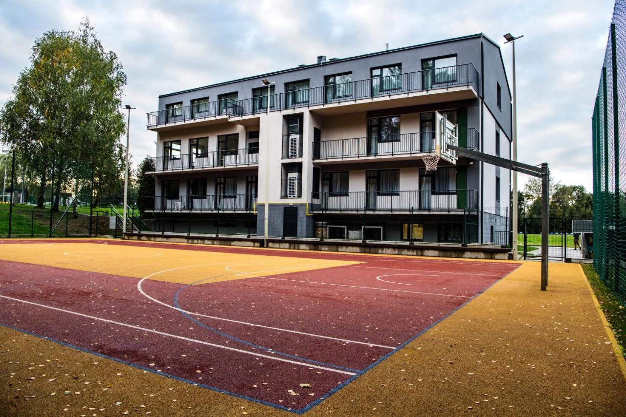 Pawilon Sportowo Turystyczny Kalwarianka Hostel Kalwaria Zebrzydowska Exterior foto