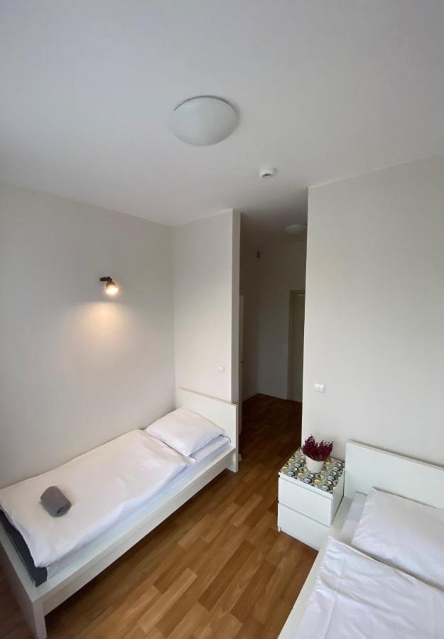 Pawilon Sportowo Turystyczny Kalwarianka Hostel Kalwaria Zebrzydowska Exterior foto
